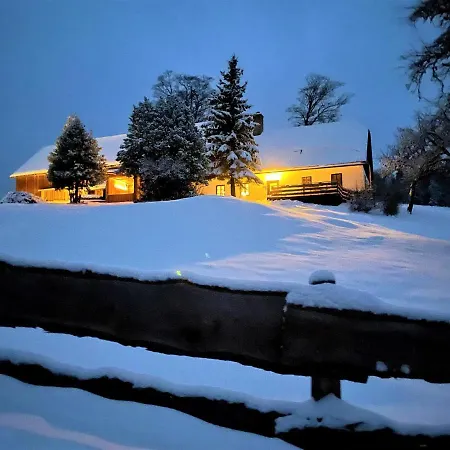 Nestelberg 17 Holiday home